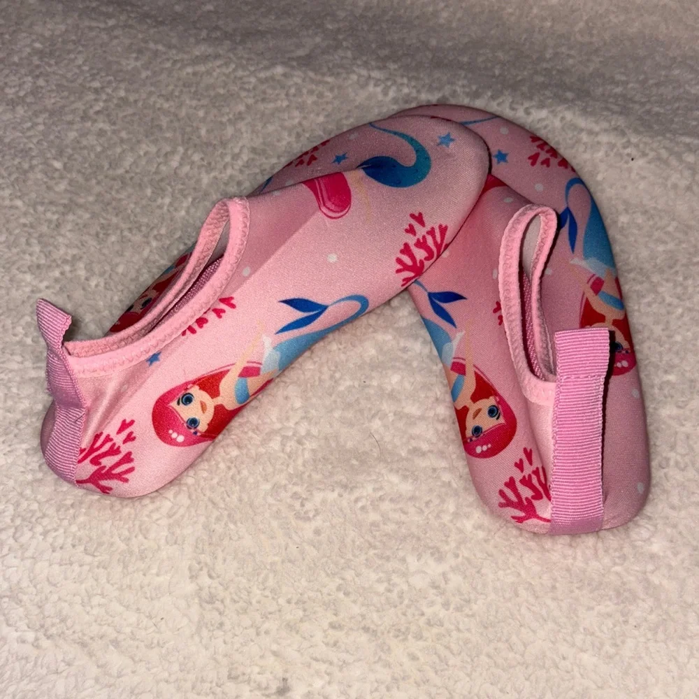 Excellent Condition mermaid Water Shoes